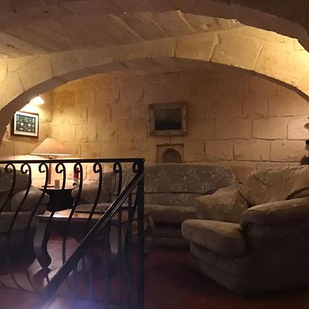 Charming 17Th Cent House Of Character In The Famous 3 Cities, Right Next To Valletta Cospicua Zewnętrze zdjęcie