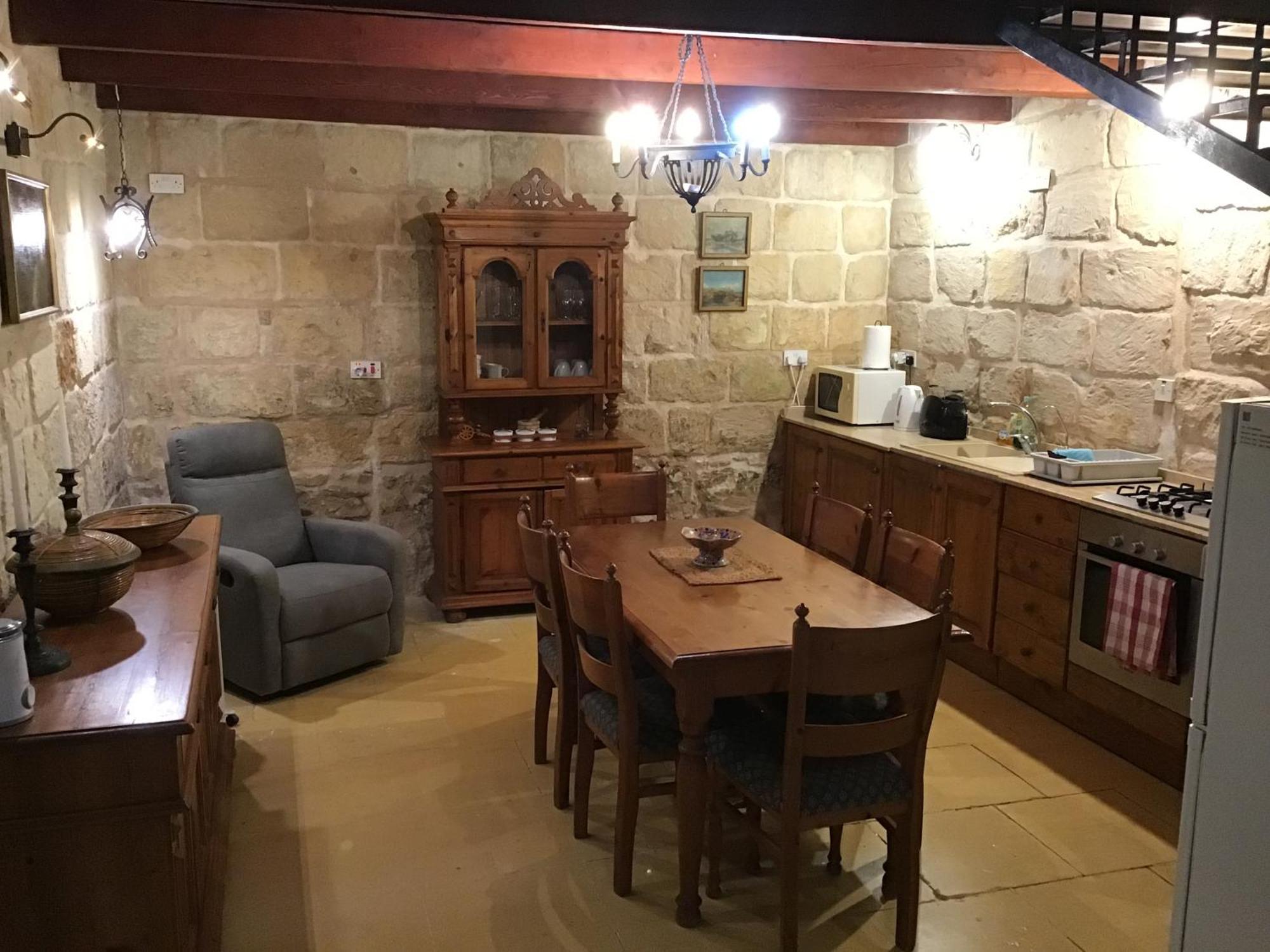 Charming 17Th Cent House Of Character In The Famous 3 Cities, Right Next To Valletta Cospicua Zewnętrze zdjęcie