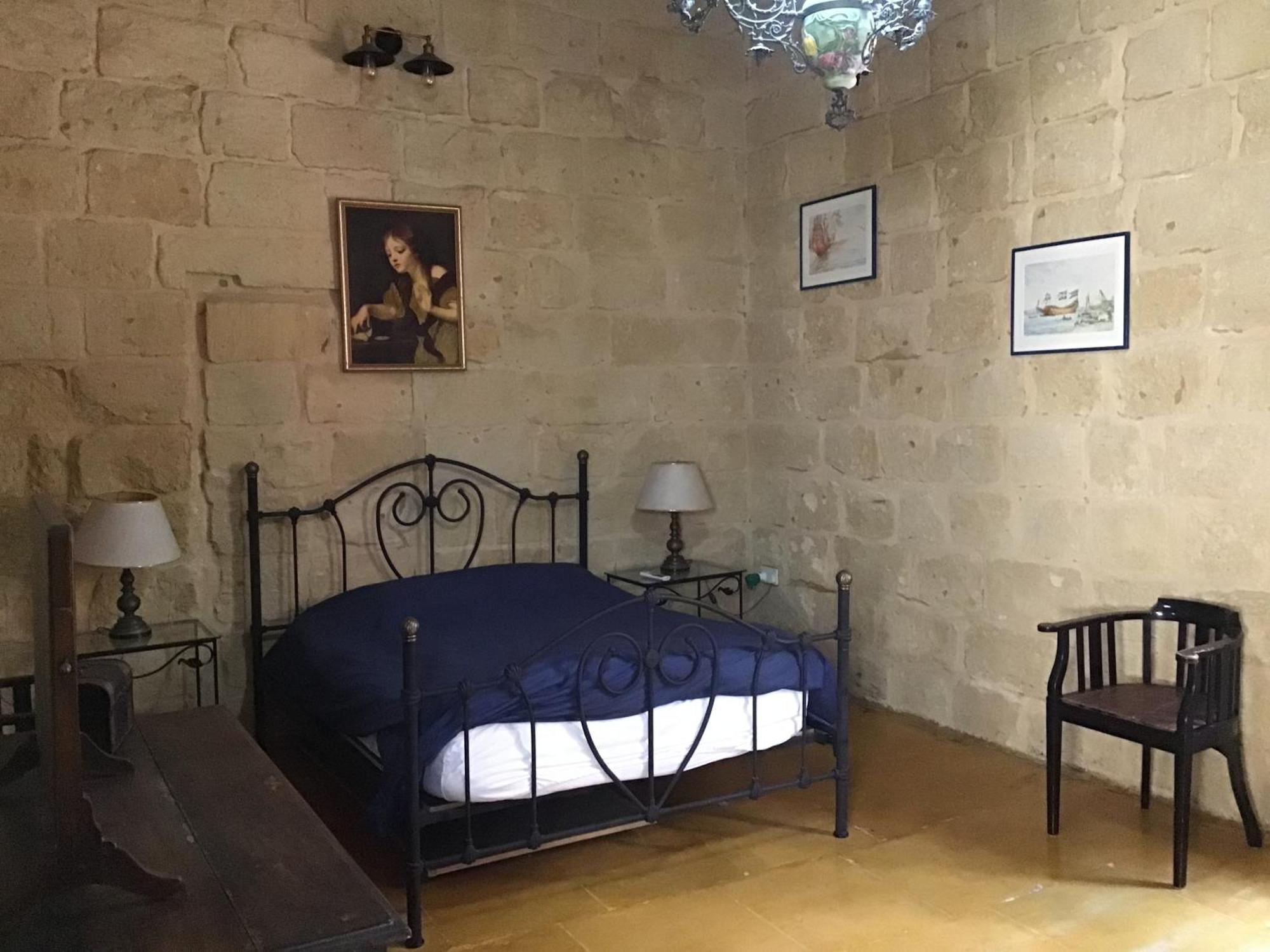 Charming 17Th Cent House Of Character In The Famous 3 Cities, Right Next To Valletta Cospicua Zewnętrze zdjęcie