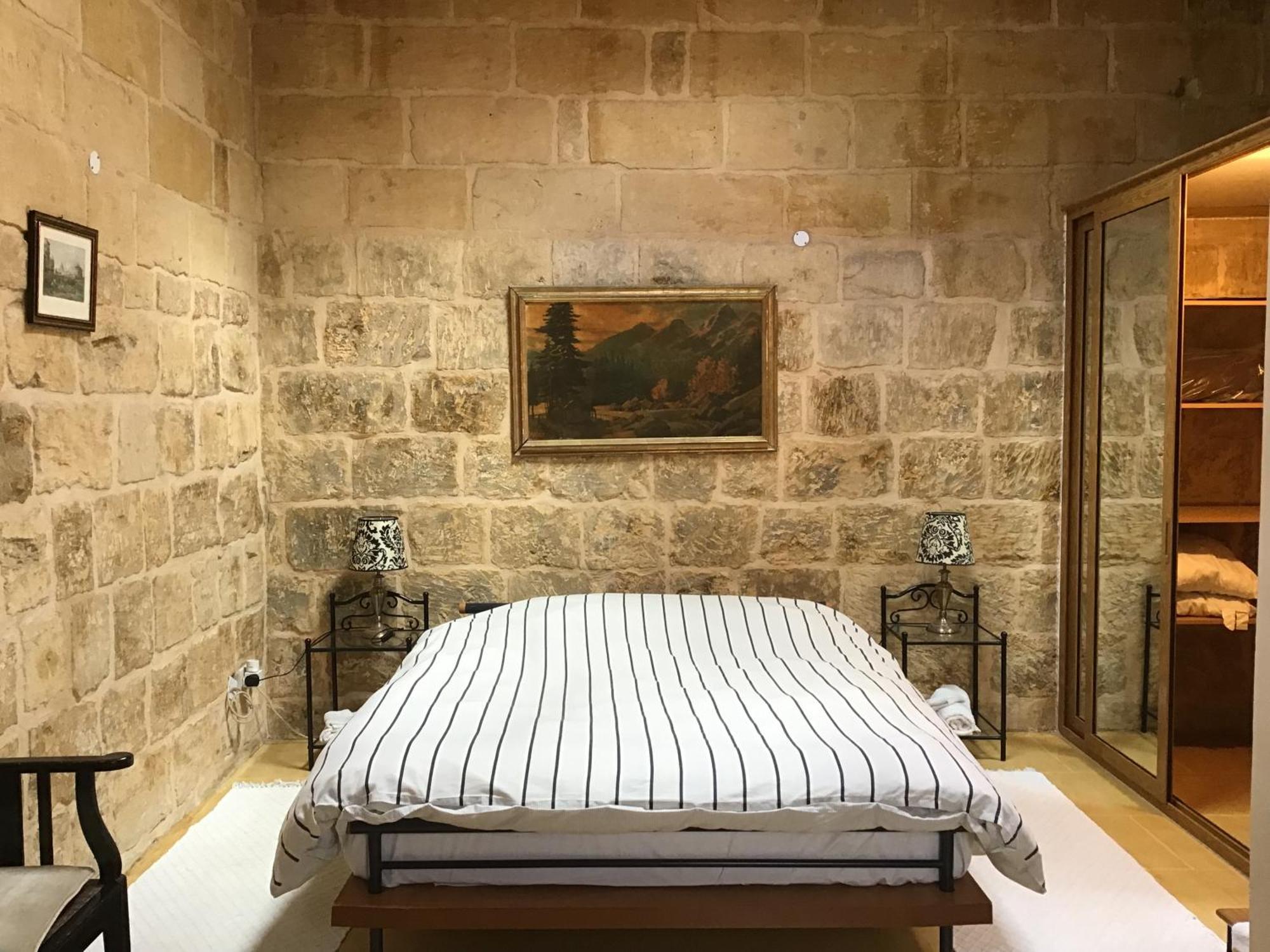 Charming 17Th Cent House Of Character In The Famous 3 Cities, Right Next To Valletta Cospicua Zewnętrze zdjęcie