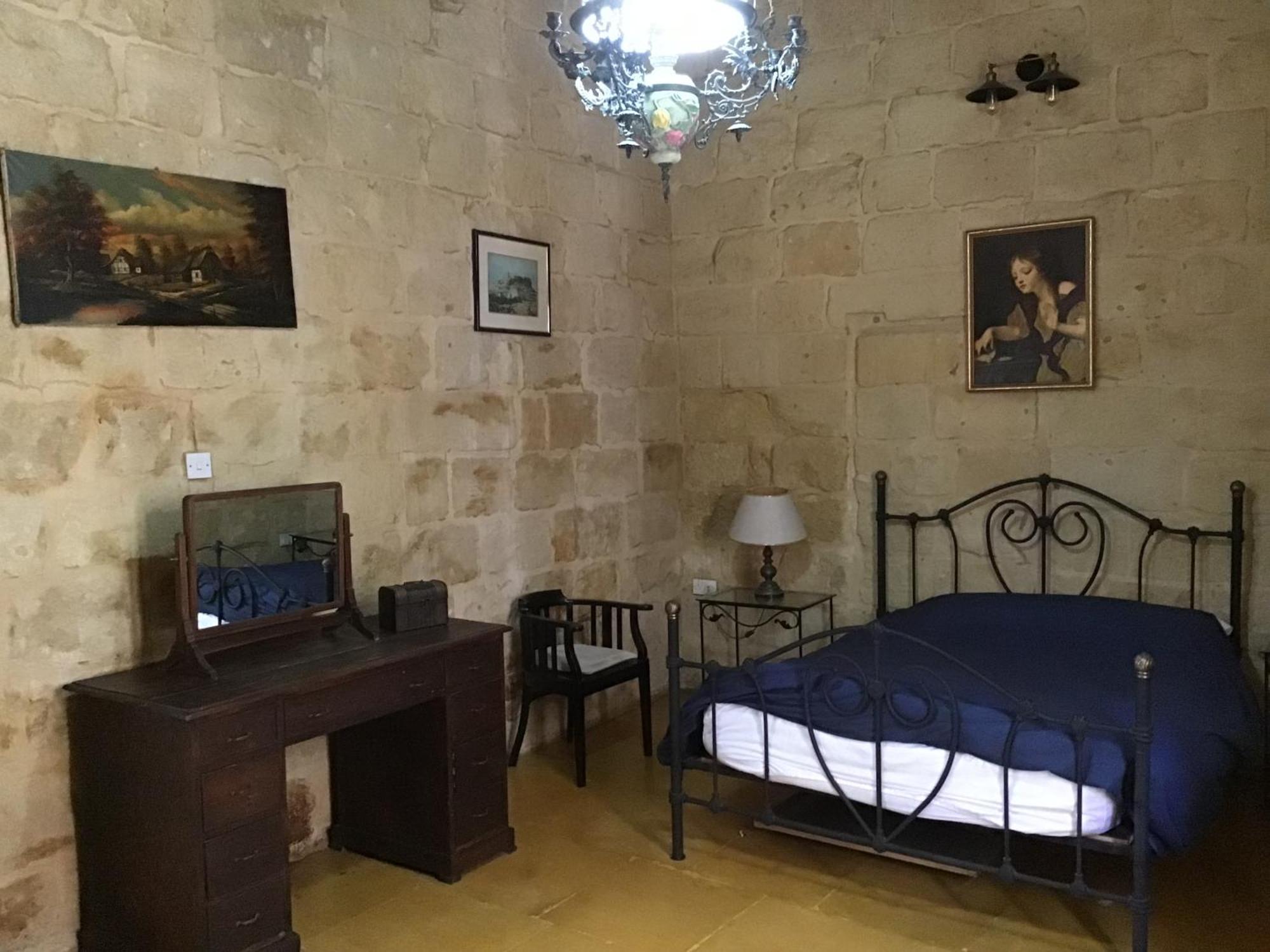 Charming 17Th Cent House Of Character In The Famous 3 Cities, Right Next To Valletta Cospicua Zewnętrze zdjęcie